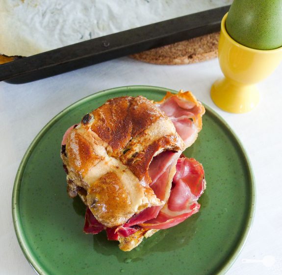 Hot cross bun French toast with... prosciutto