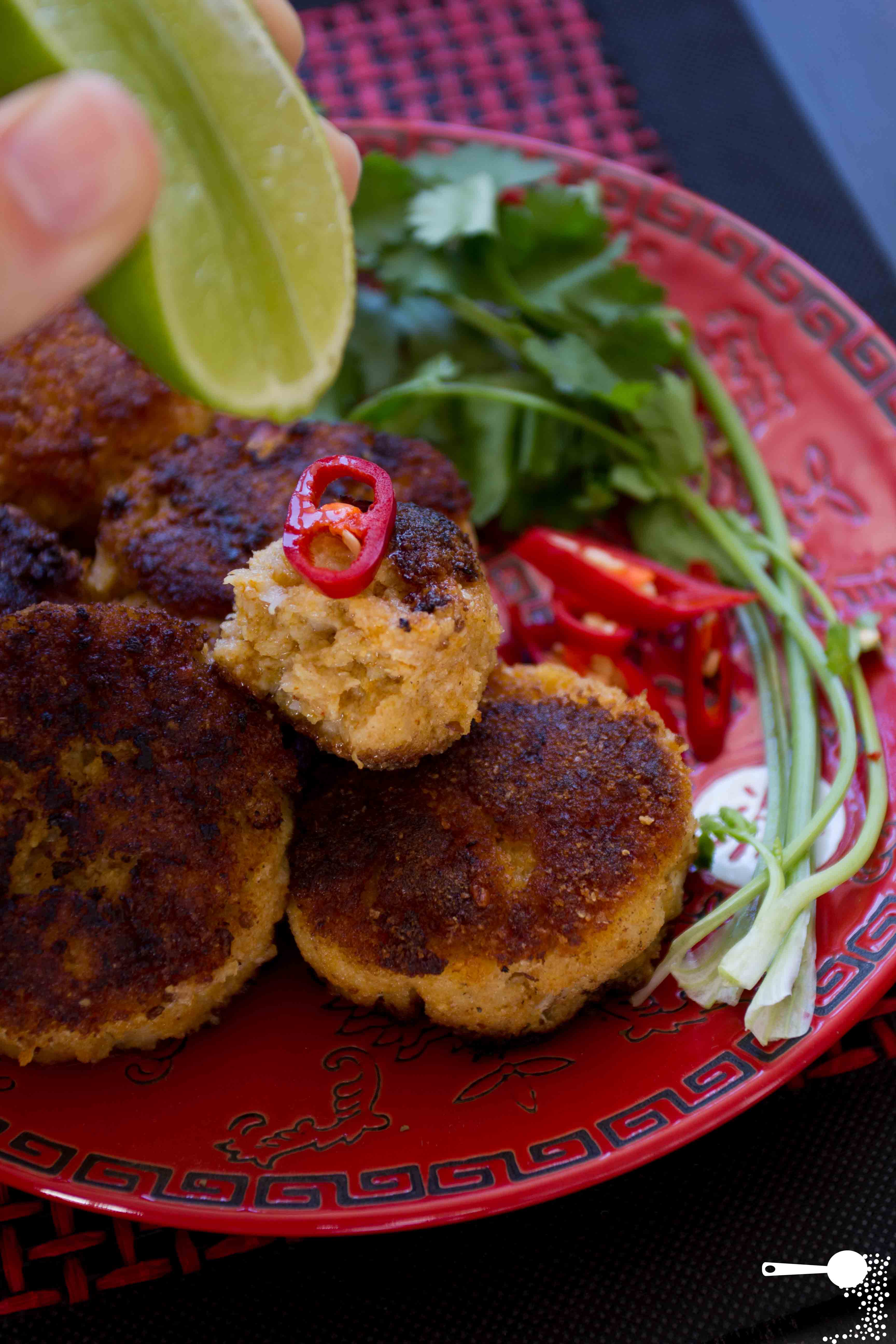 5 ingredients: Spicy Thai-inspired Fish Cakes