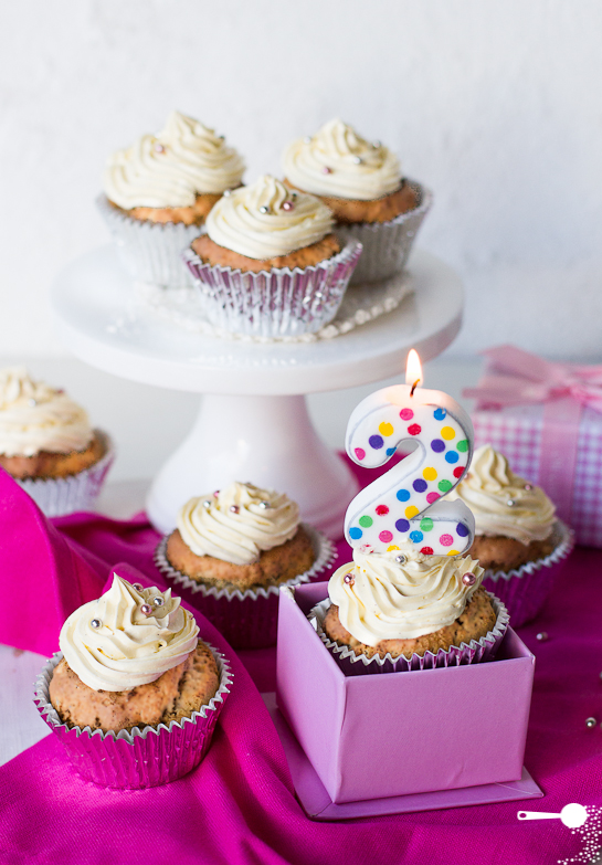 Banana Bread Muffins with Buttercream Frosting (gluten-free) and 2nd Blogiversary