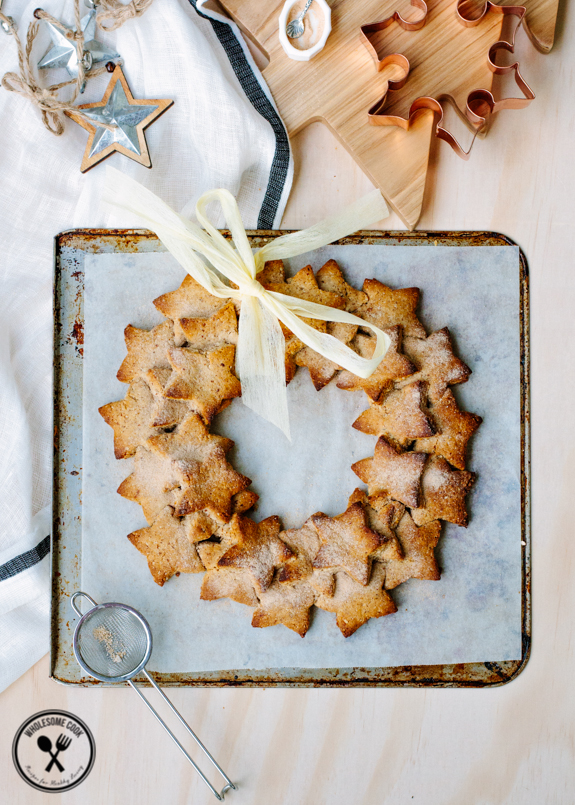 Almond Gingerbread Cookie Wreath_glutenfree Christmas