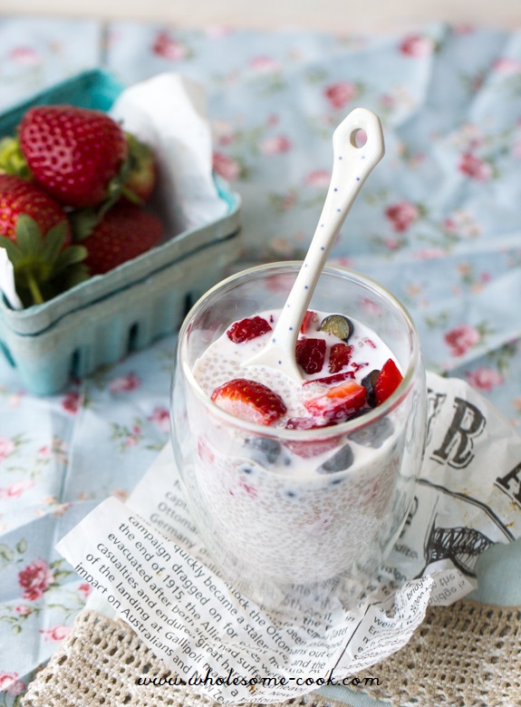 Kaffir Lime & Coconut Chia Pudding with Berries 