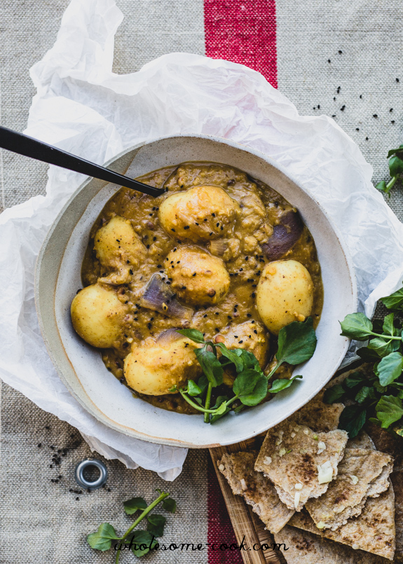 Massaman-style Potato and Lentil Curry (Vegan)